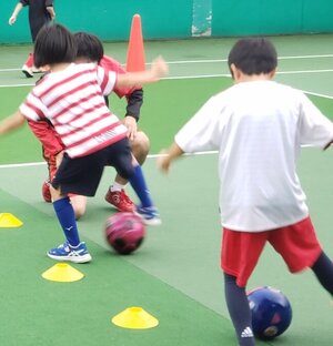010U-6サッカーテクニーク.jpg