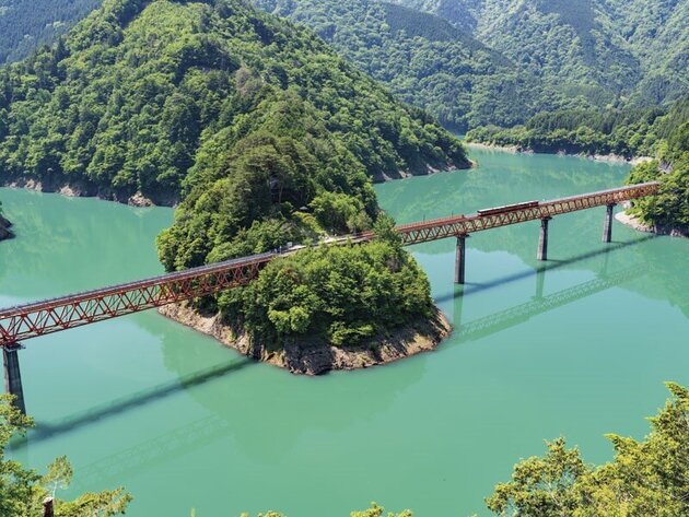 日本で唯一の大井川アプト式鐵道と徳川家康ゆかりの地・久能山東照宮</br> 絶景と天下人ゆかりの地を巡る 東海旅 2日間