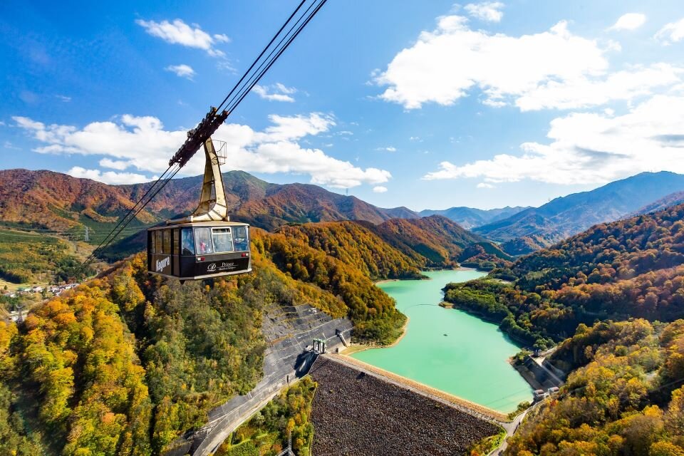 03錦秋の越後2日間tashiro_autumn01.jpg