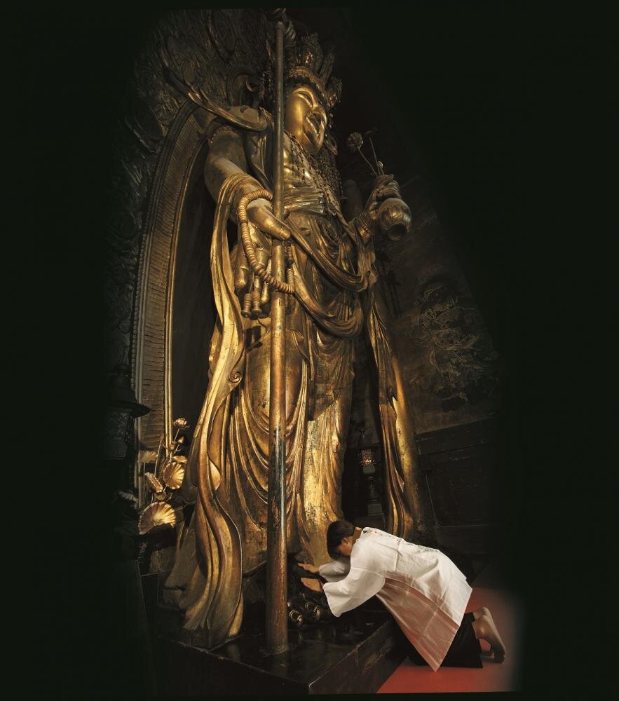 長谷寺 特別拝観_十一面観世音菩薩立像.jpg